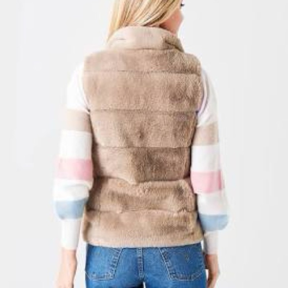 Dylan Love Faux Fur Teddy Vest Tan Brown Cozy Fall Winter Size M - Picture 2 of 10